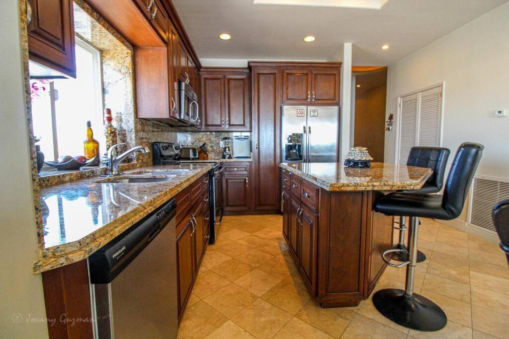 Access - Beach Penthouse Papas And Beer 2 Miles Wifi Rosarito Exterior foto